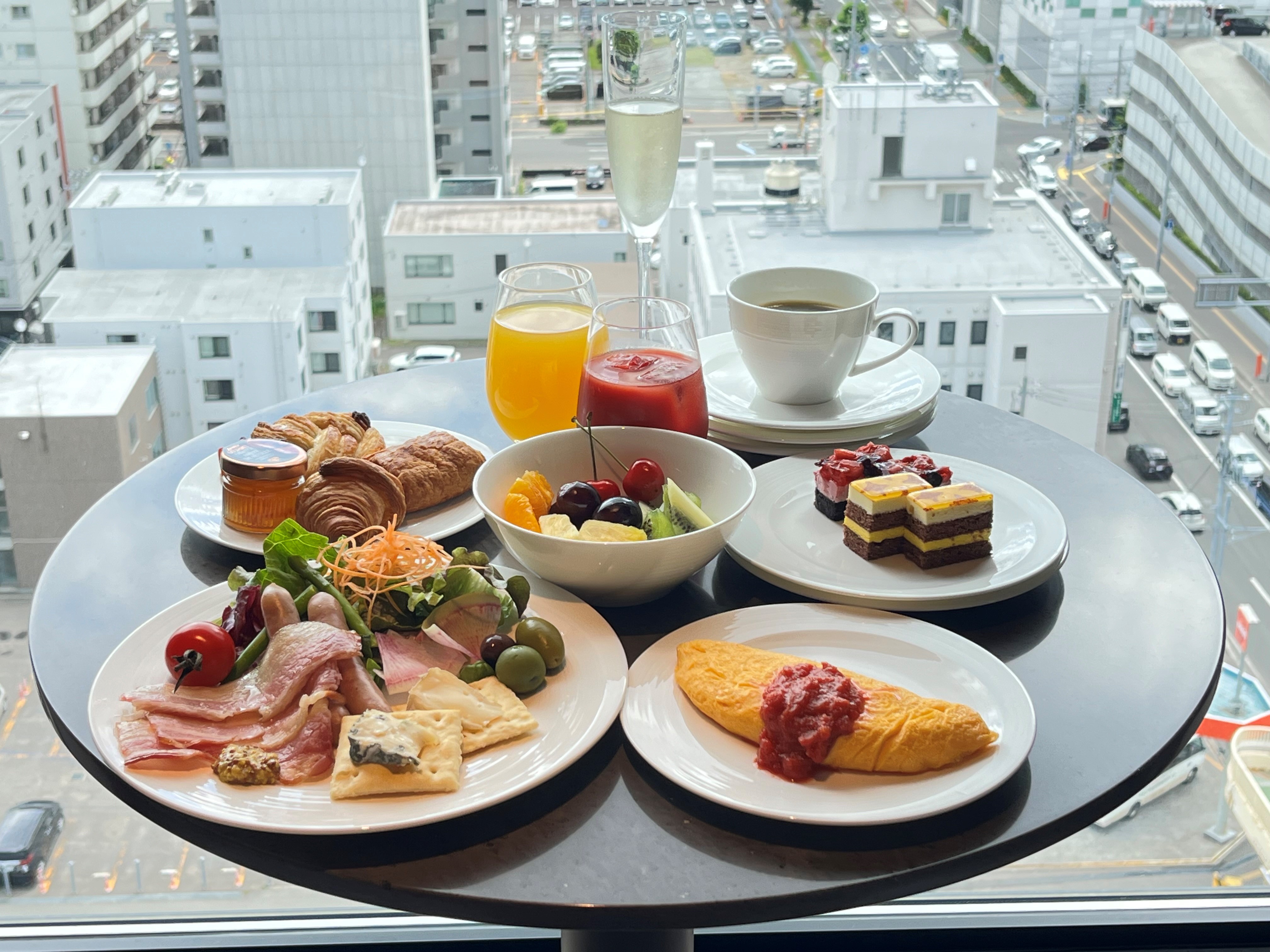 ホテルエミオン札幌クラブラウンジ朝食イメージ