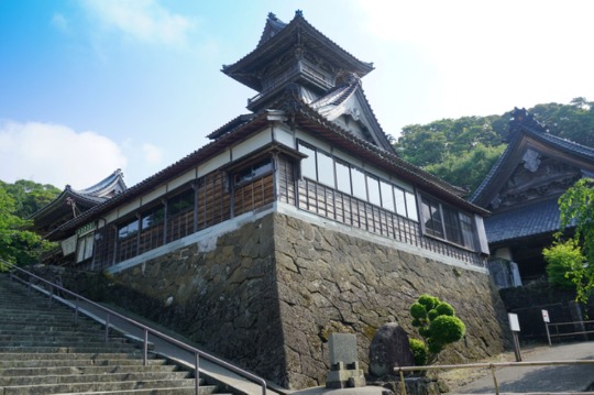 西本願寺太鼓楼